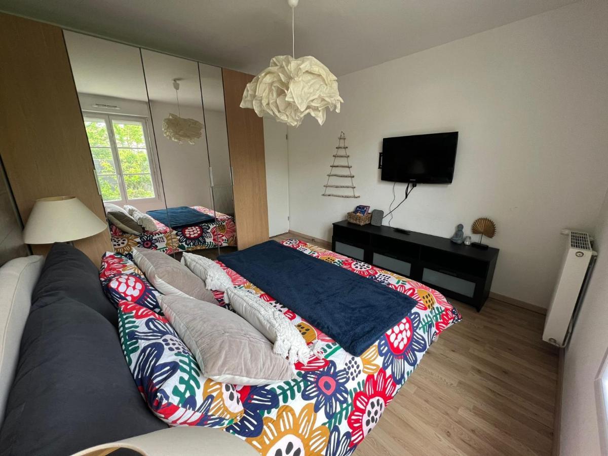 Logement exceptionnel avec jardin proche Disney Appartement Montévrain Buitenkant foto